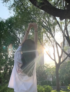 小米🧡要好运主播照片