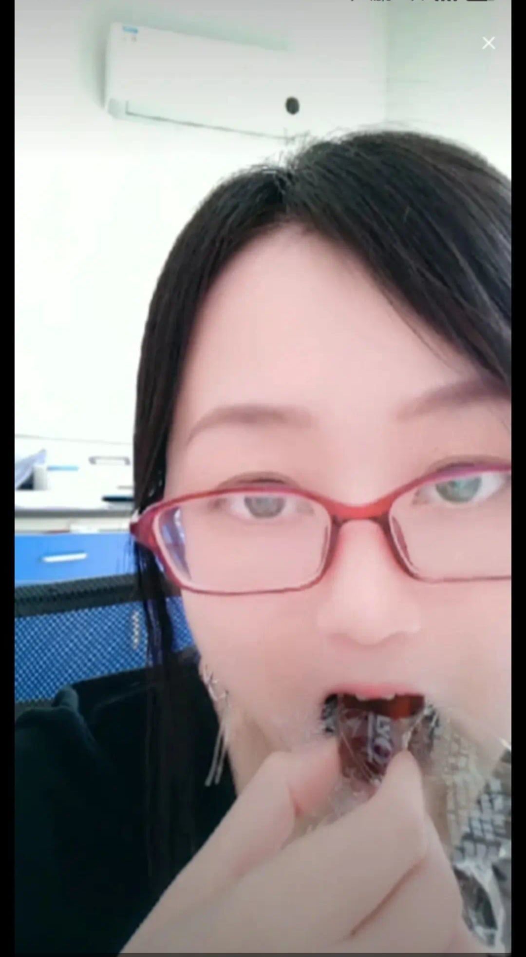 爱在你的出现时主播图片