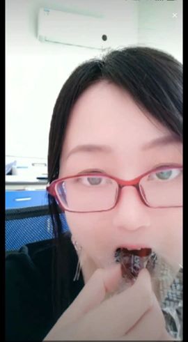 爱在你的出现时的图片