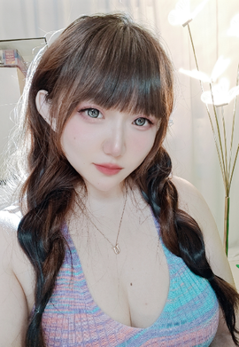 小羊饱饱主播照片