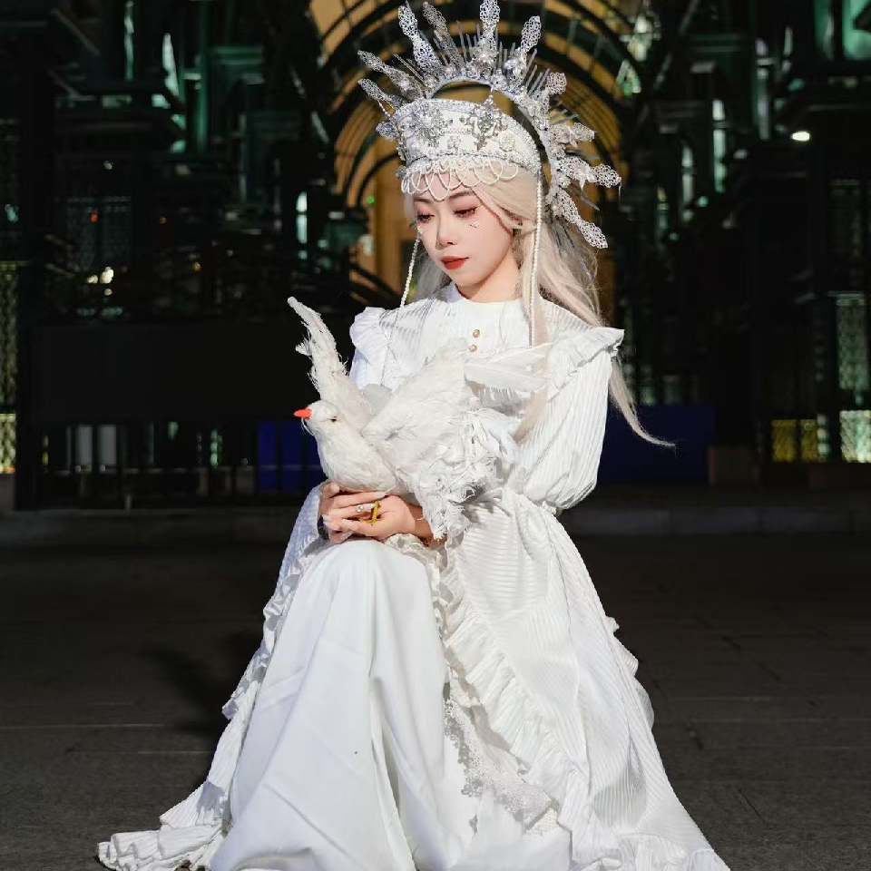 丨小疯子丨海报