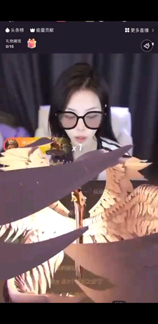 玩玩游戏😜😜😜