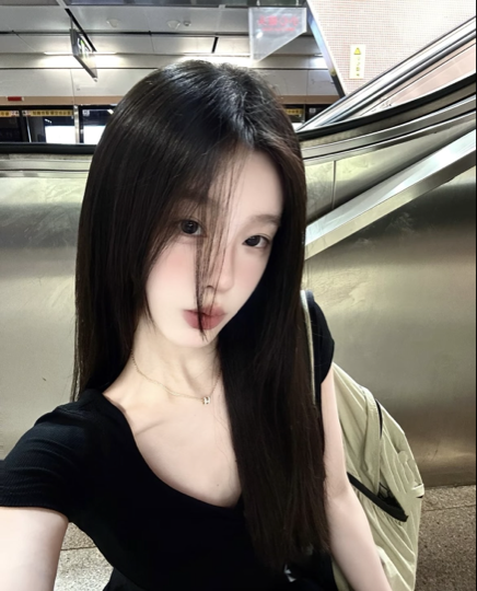 新人高洁^_^海报