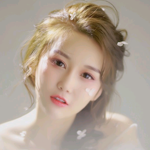 🍓邻家小妹海报