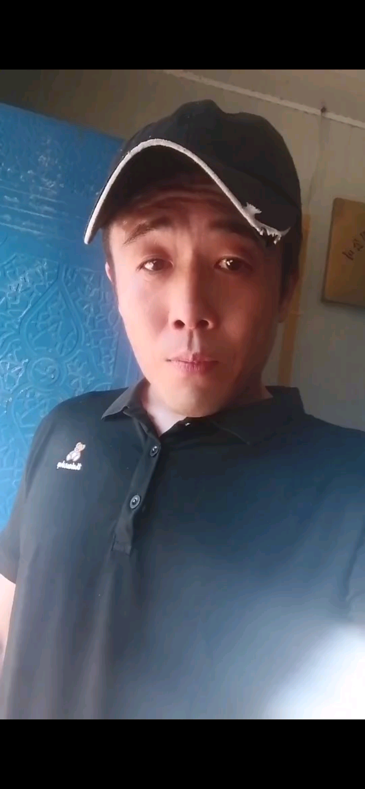 谁家富二代干这活呀/