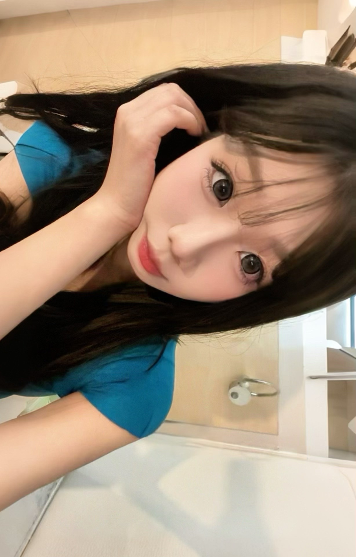 妮妮妮妮妮、的图片