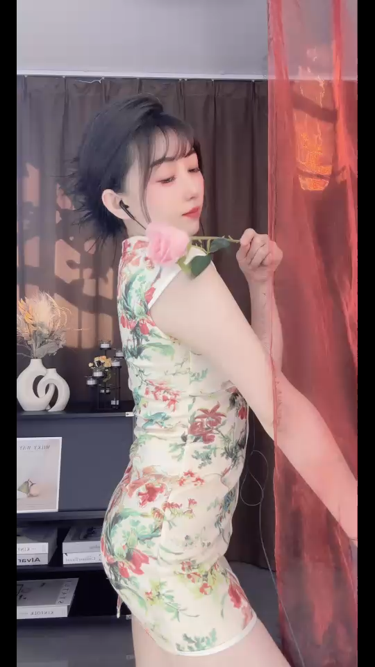 只有足够努力 .才会