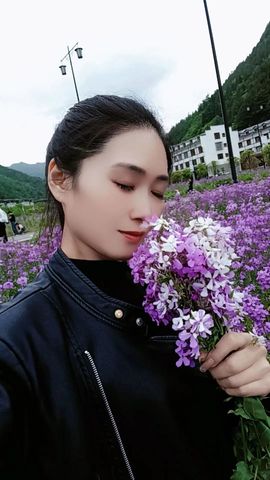 糖丸💝要升冠主播照片
