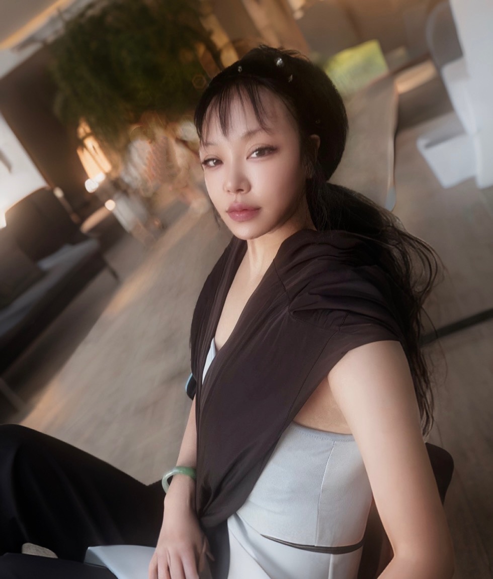 简一🌹主播图片