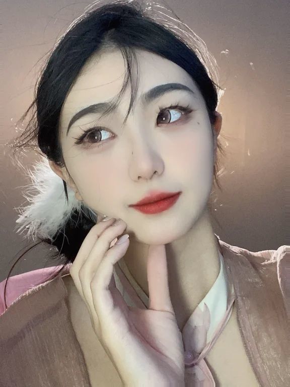 菜菜（好运来）主播图片