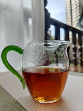 茶茶幸运星主播照片