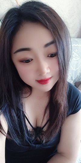 磨人的小依依主播照片