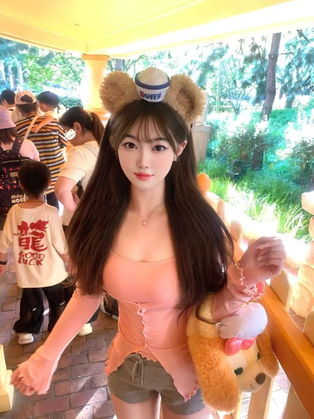 涵涵需要人陪的主播照片