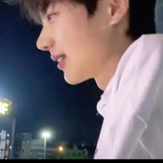 wt.李成白