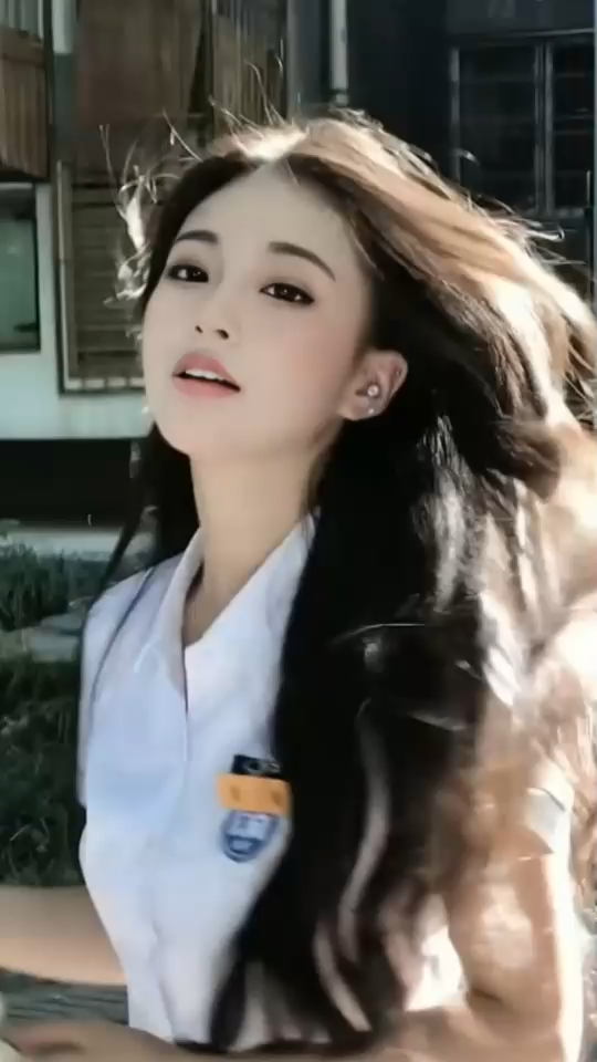 /坏笑