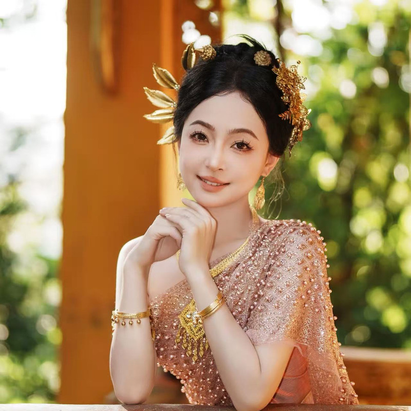 曼妮是好宝宝的主播海报