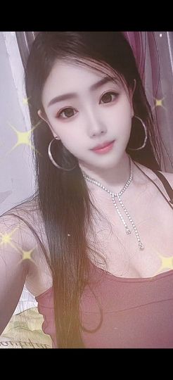 没心没肺玫瑰主播照片