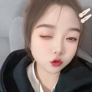 师师超甜😜