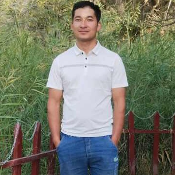 阿达西帅不帅海报