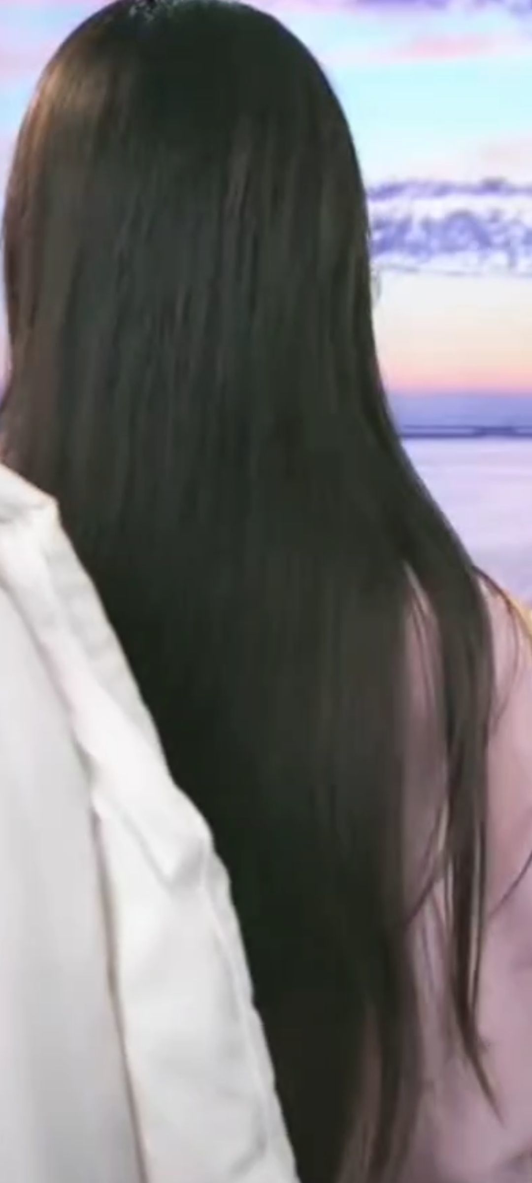 二两桃花醉今生的图片