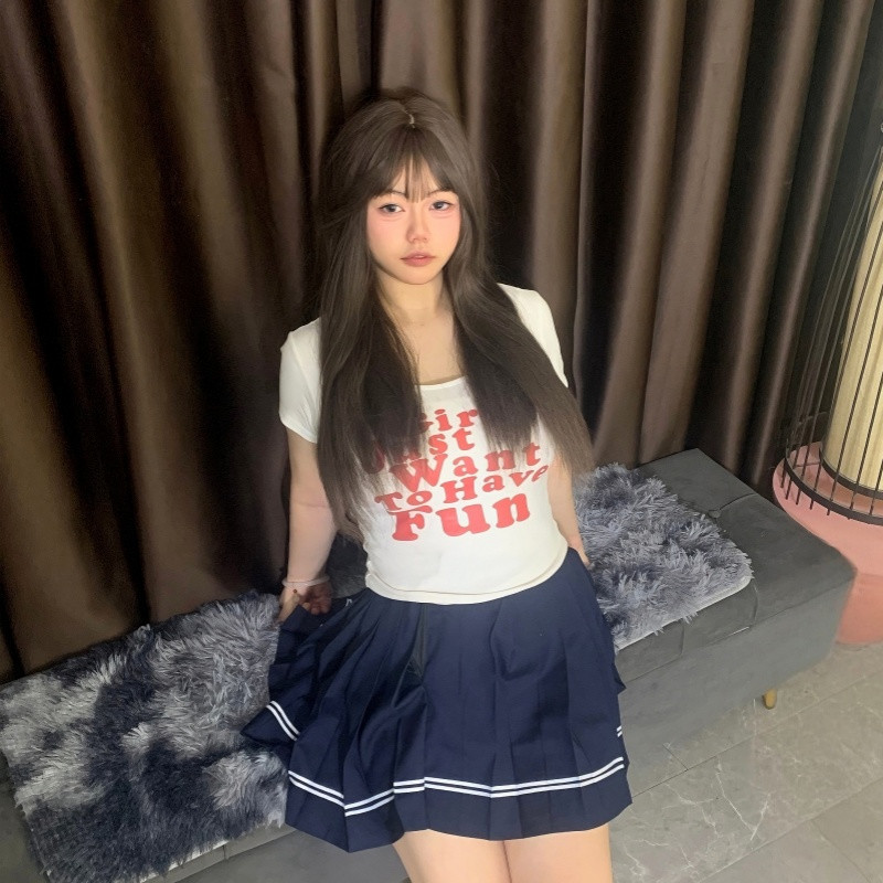 新人~小颜海报