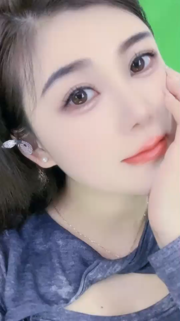 爱笑的女孩，一般运气