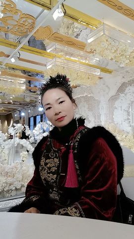 小凤凰八妹主播照片
