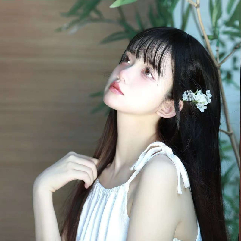 甜筒冰激凌吖
