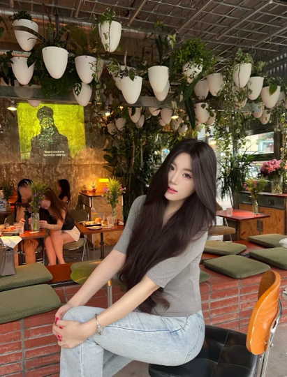 美得睡不着ya海报