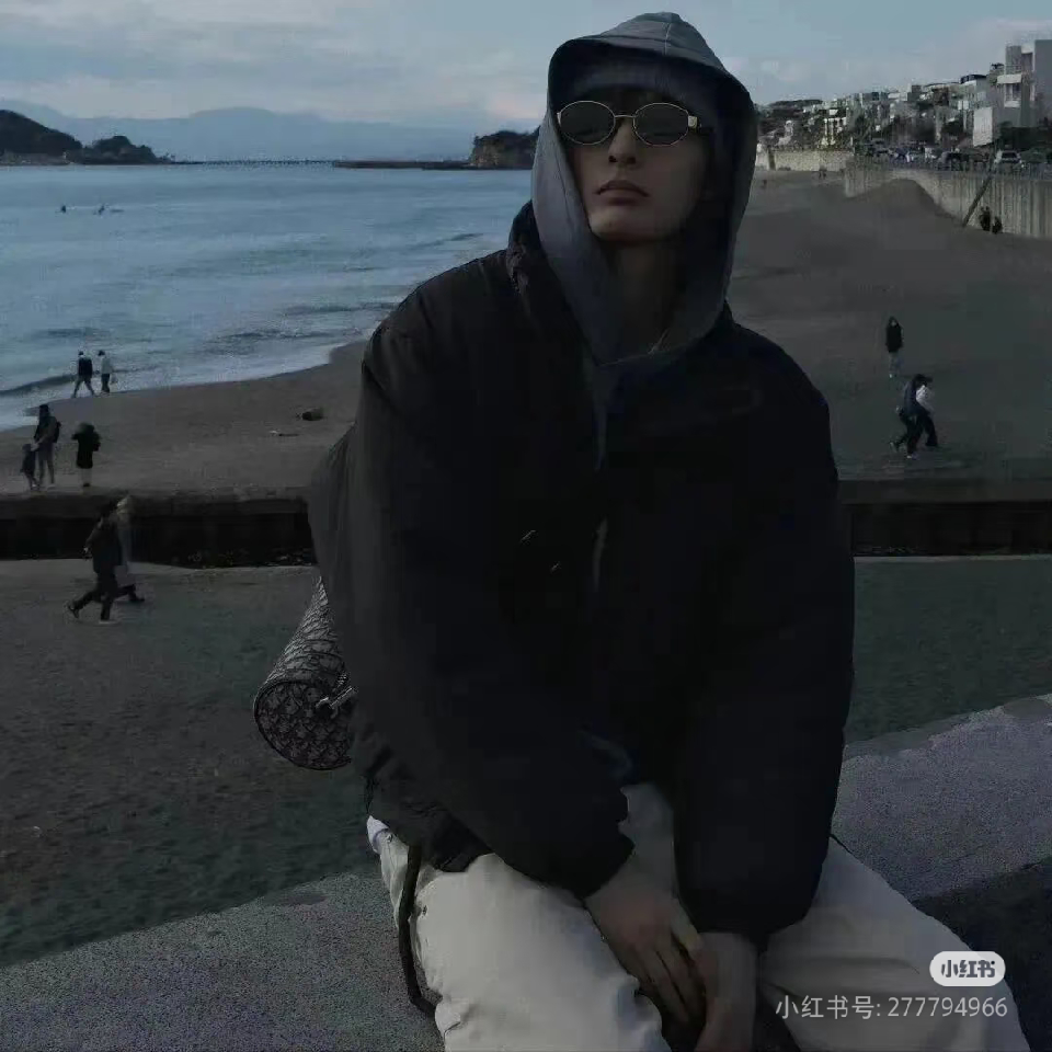东方即白@海报