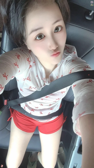 温甜吖海报