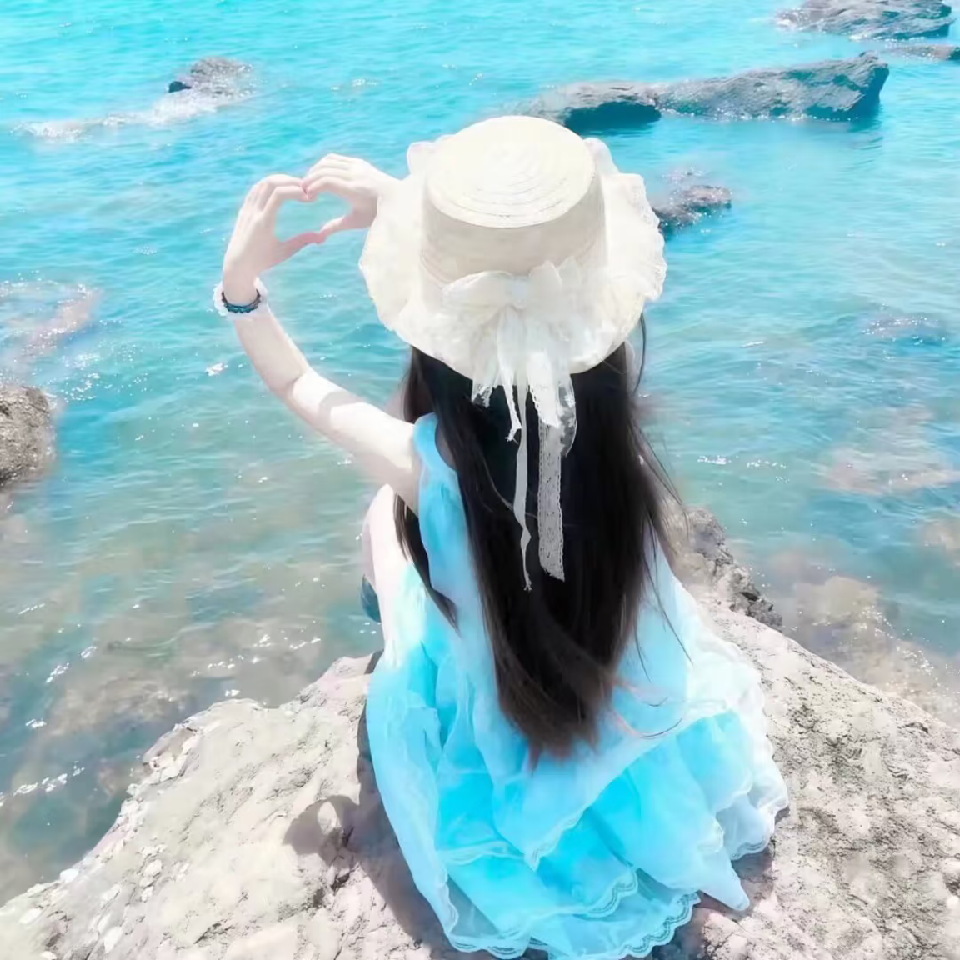 小仙潼潼海报