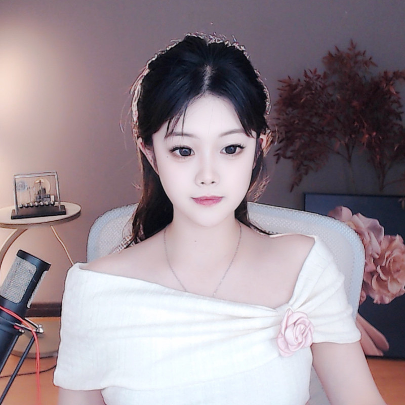 新人小夏Baby视频聊天