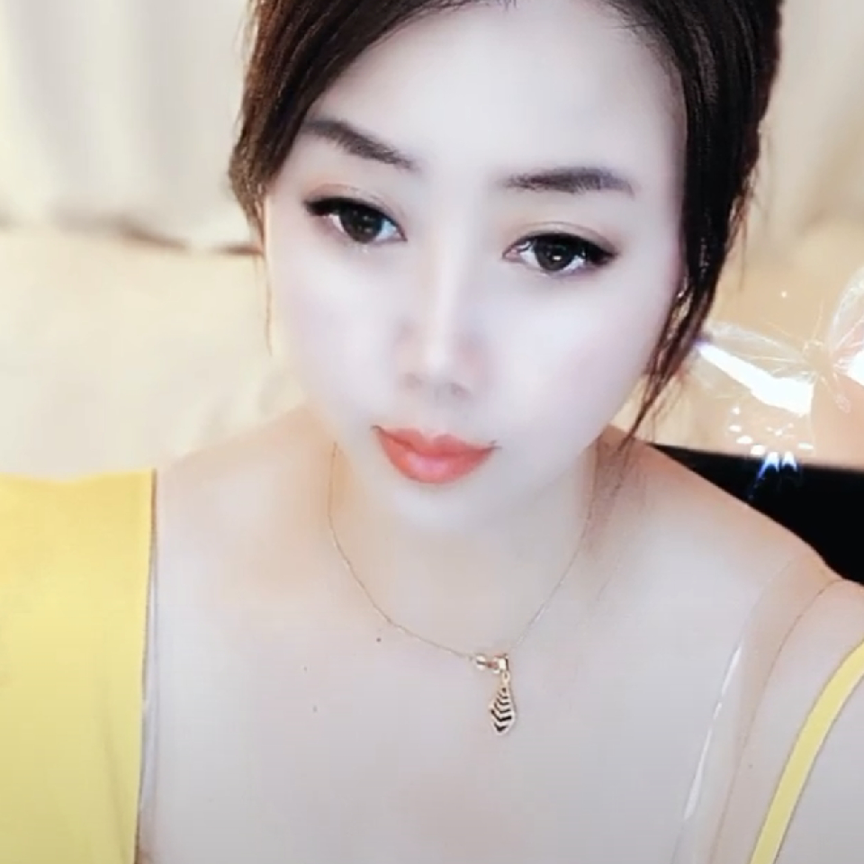 小浪花🌊海报