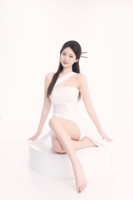 欣桐^c^主播照片