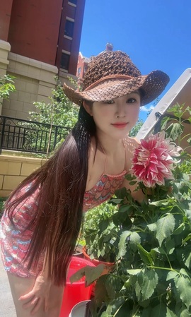 不冷小妖精主播照片