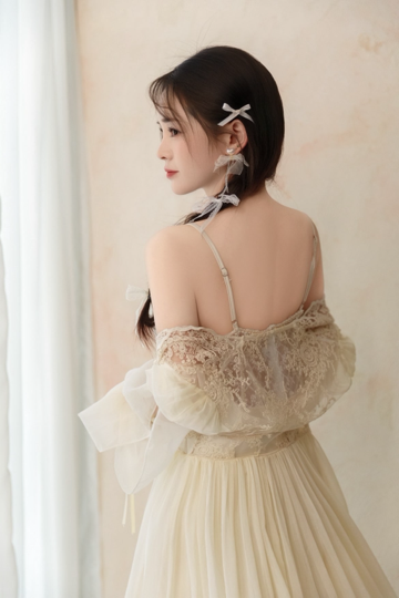 语芊🦋陪家人休海报