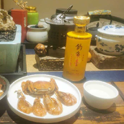 酌酒一笑
