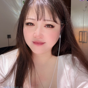 关小曼