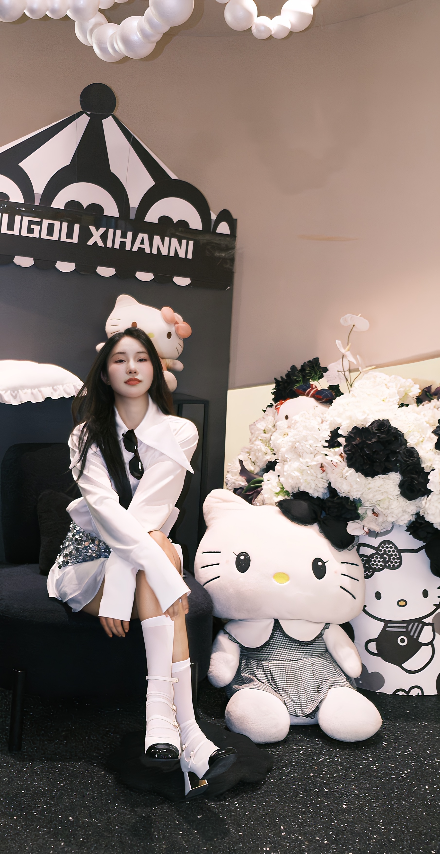 羊羊不舒服休主播图片