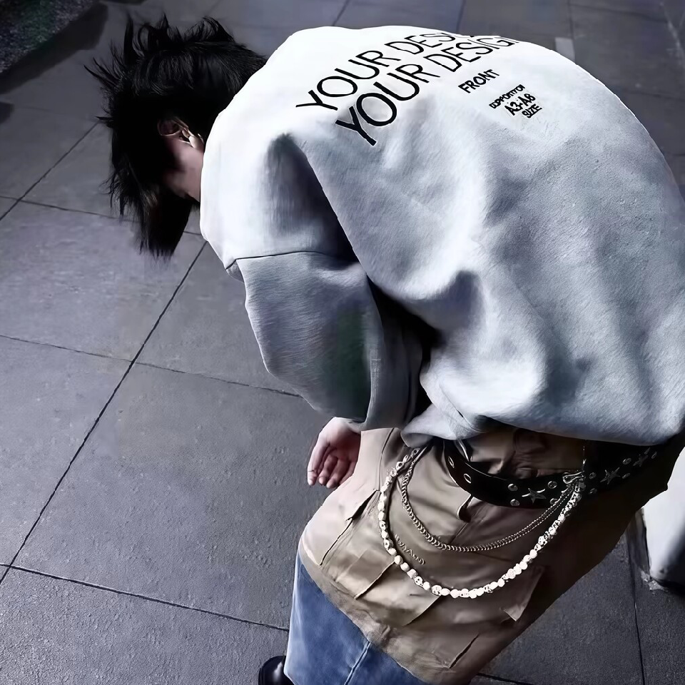 难读黑白海报