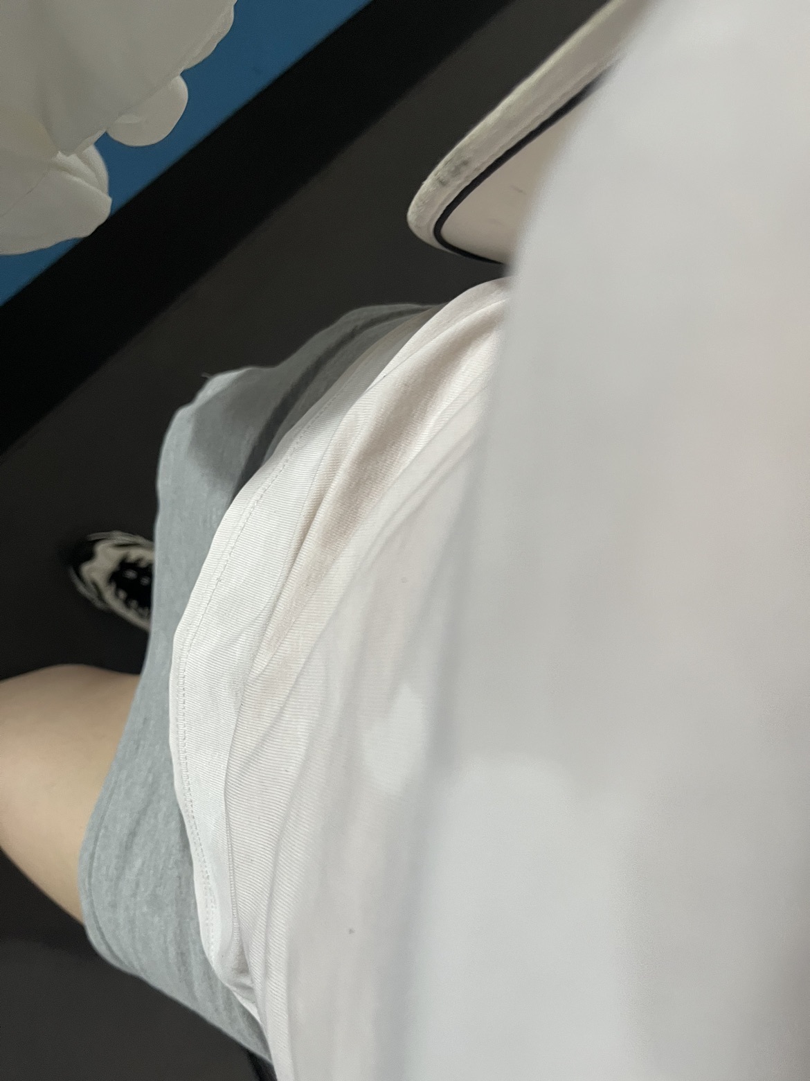 温婉不饿主播图片