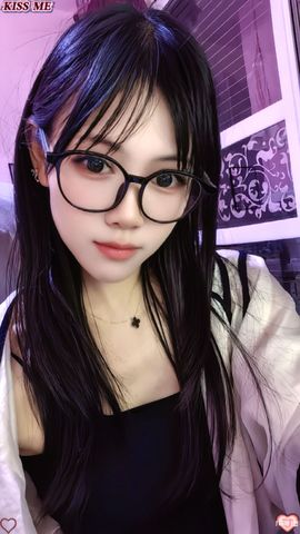 小土豆台球公主主播照片