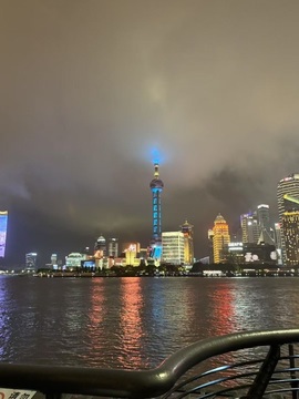白又白小兔兔主播照片