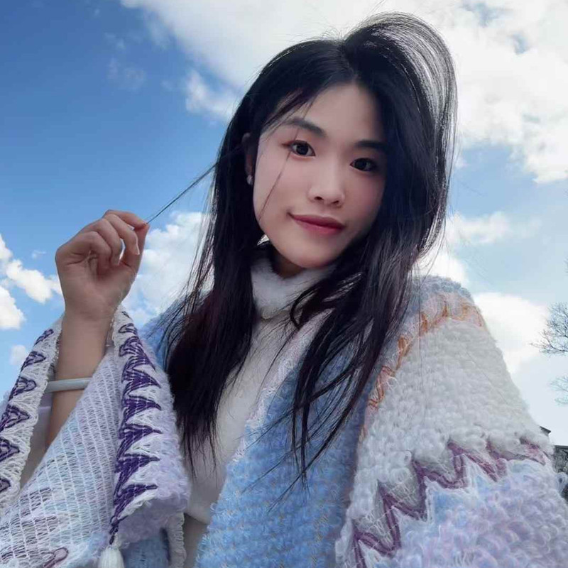 泡芙超甜🦋的直播间