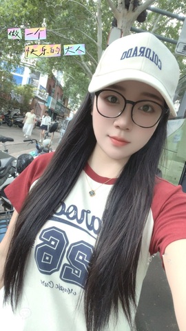 梦梦休假10号左右播主播照片