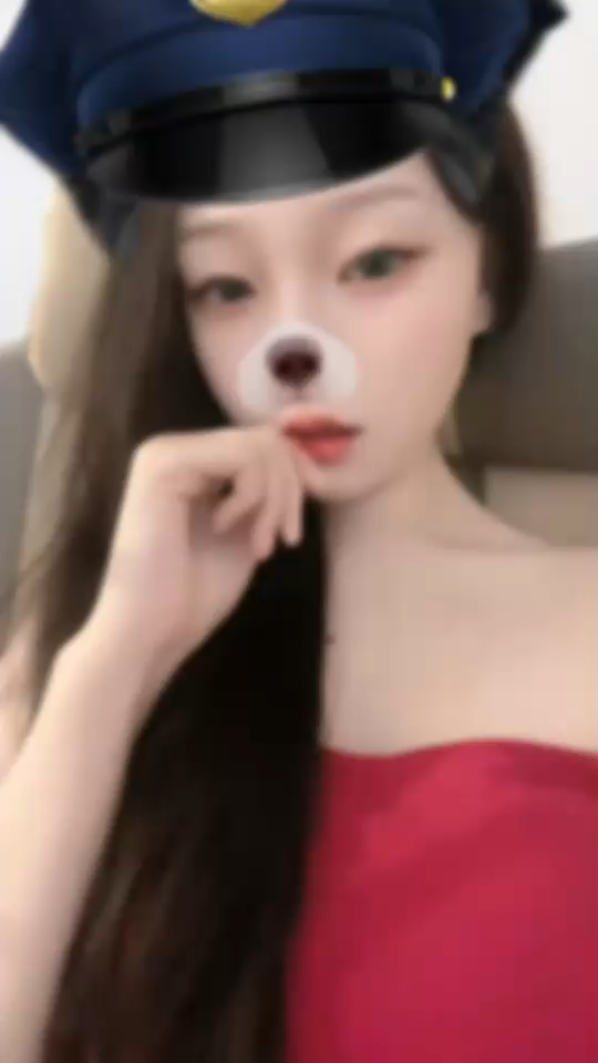 不是Hellokit