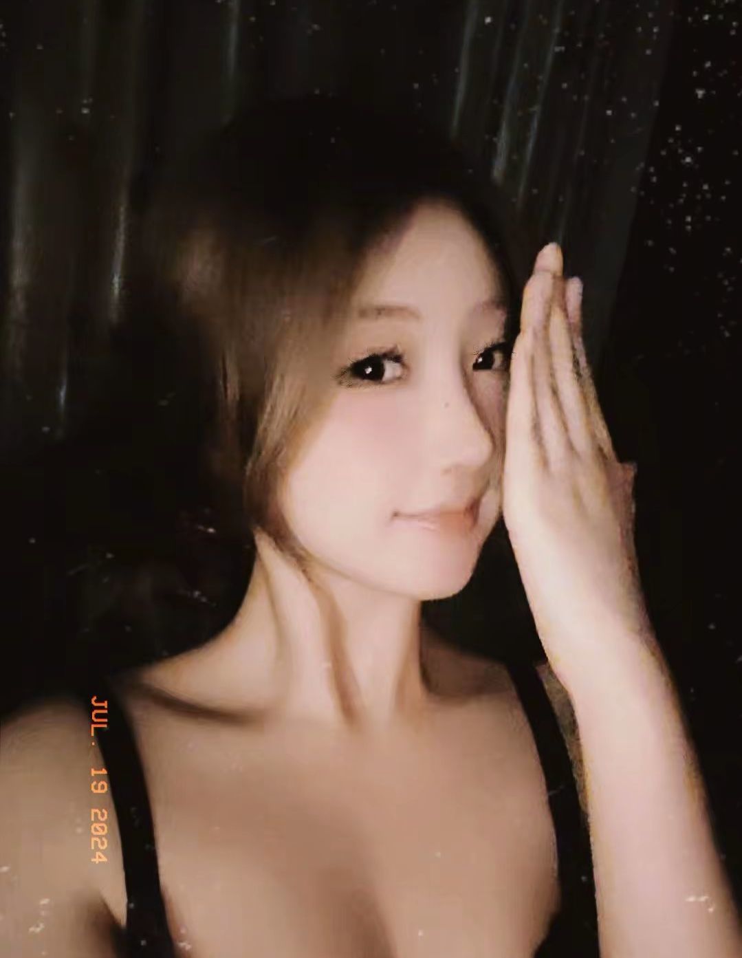 脸脸酱（小财迷版）主播图片
