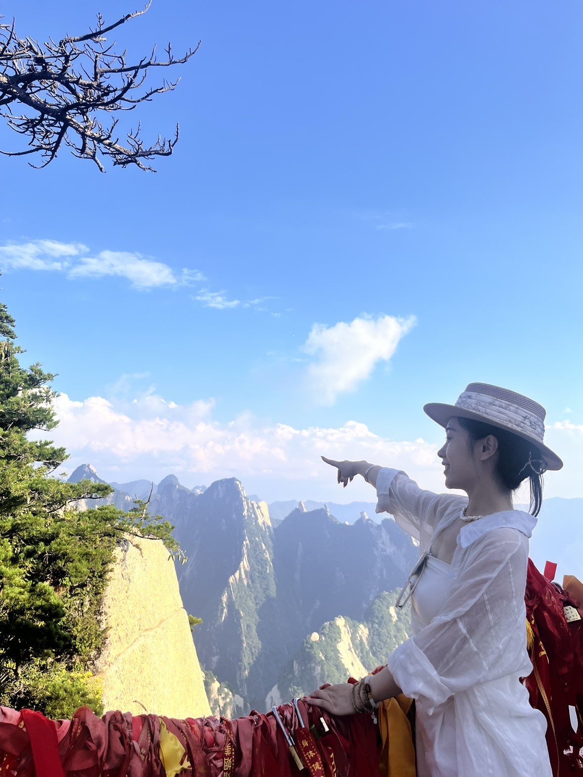 小长今💃饿晕了的图片