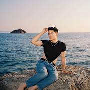 一身妖娆气海报